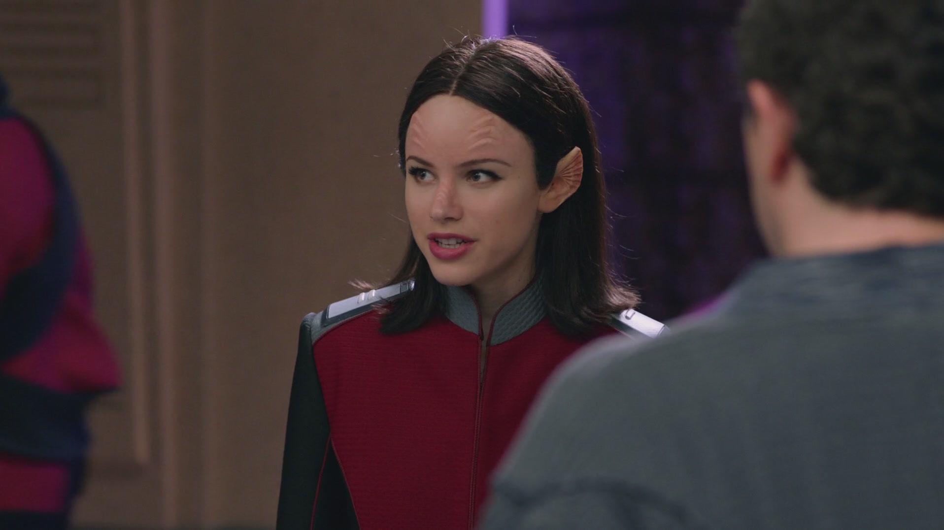 iHeartHalston_HalstonSageNet_TheOrville1x02Screencaps_625.jpg