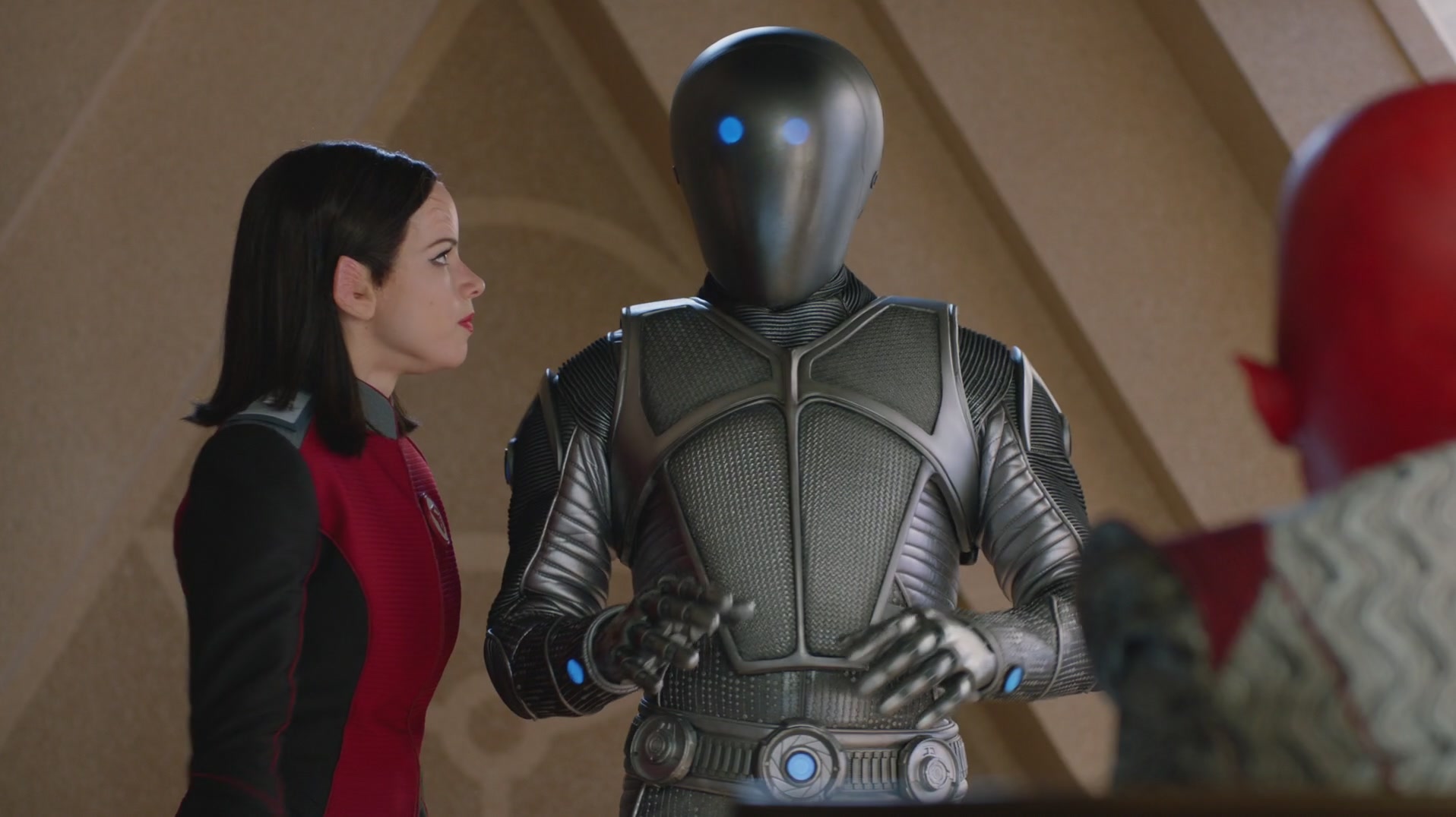 iHeartHalston_HalstonSageNet_TheOrville1x02Screencaps_665.jpg