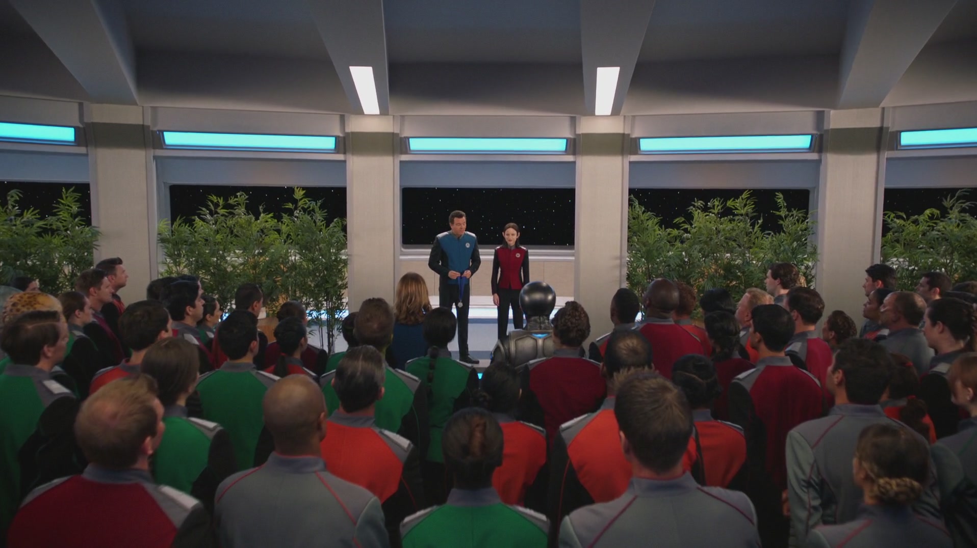 iHeartHalston_HalstonSageNet_TheOrville1x02Screencaps_688.jpg