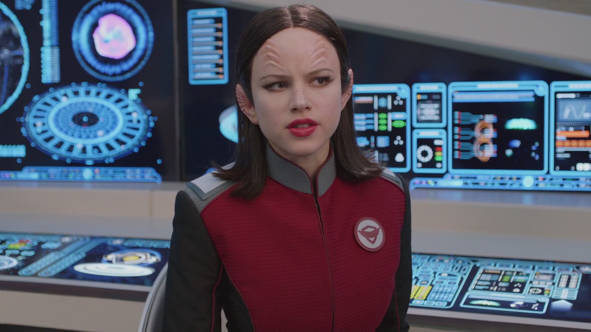 iHeartHalston_HalstonSageNet_TheOrville1x03Screencaps_011.jpg