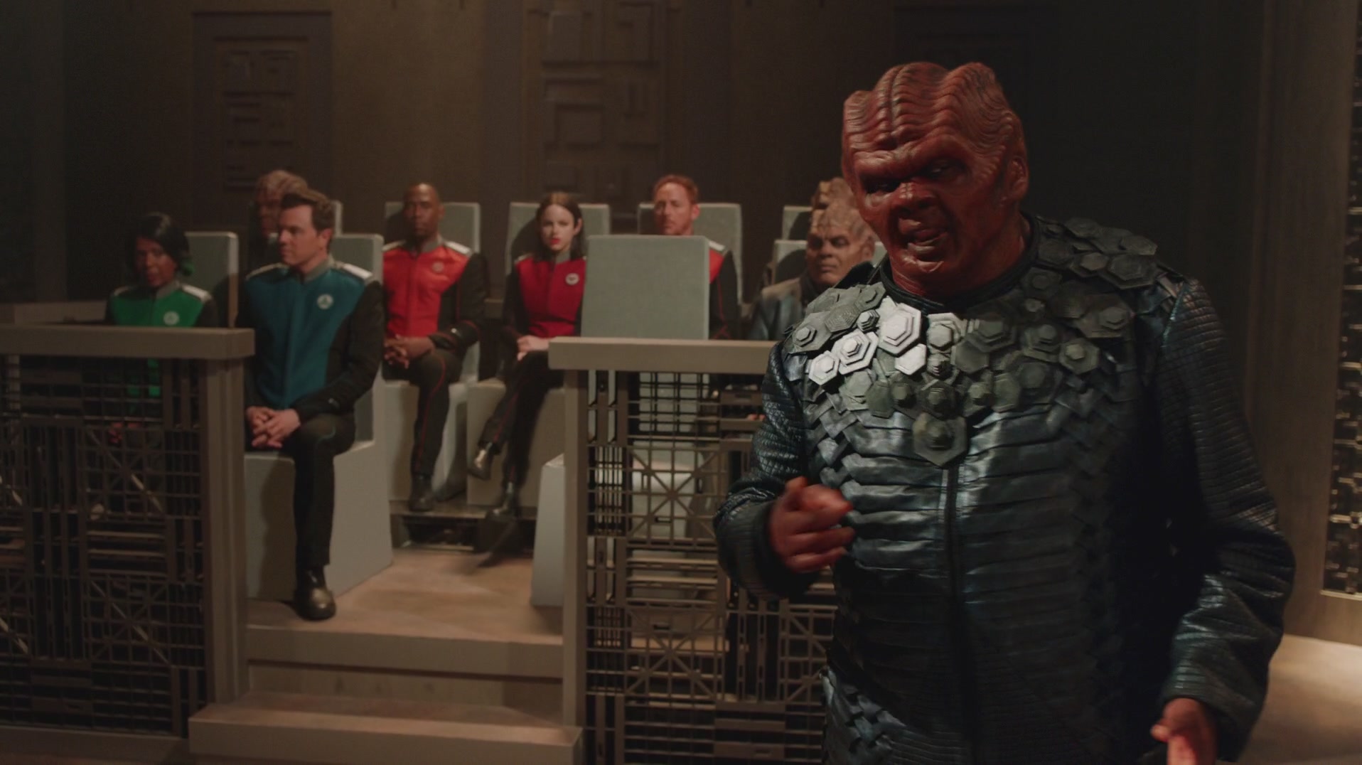 iHeartHalston_HalstonSageNet_TheOrville1x03Screencaps_121.jpg