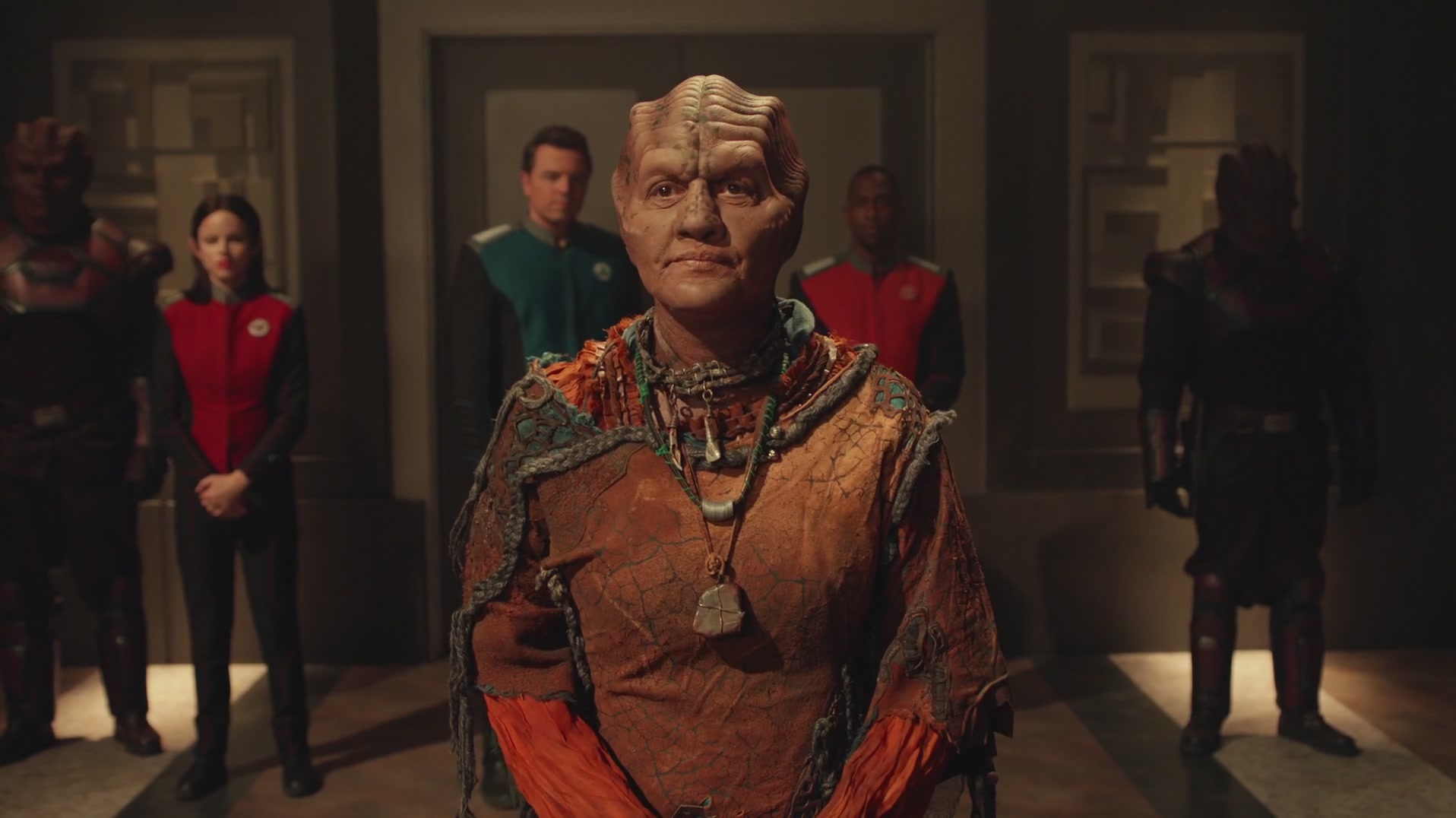 iHeartHalston_HalstonSageNet_TheOrville1x03Screencaps_203.jpg