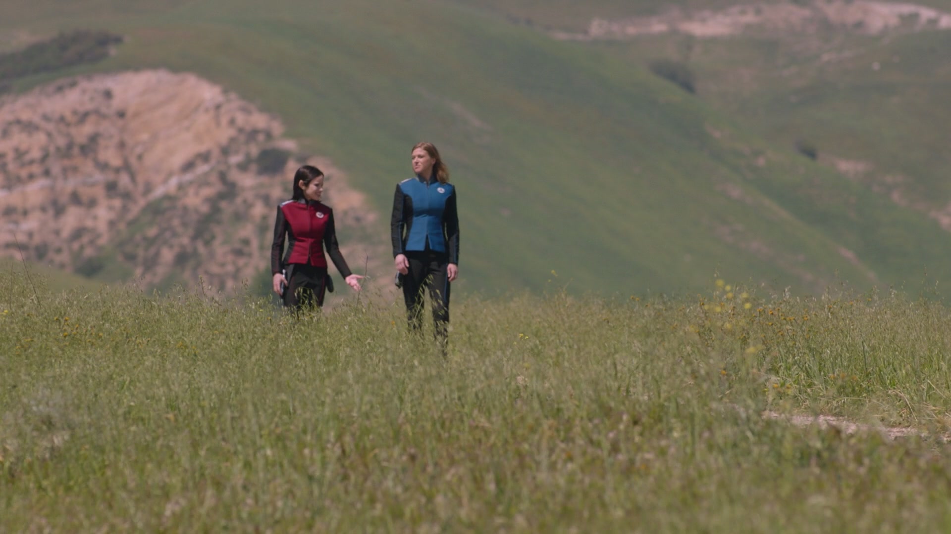 iHeartHalston_HalstonSageNet_TheOrville1x04Screencaps_159.jpg