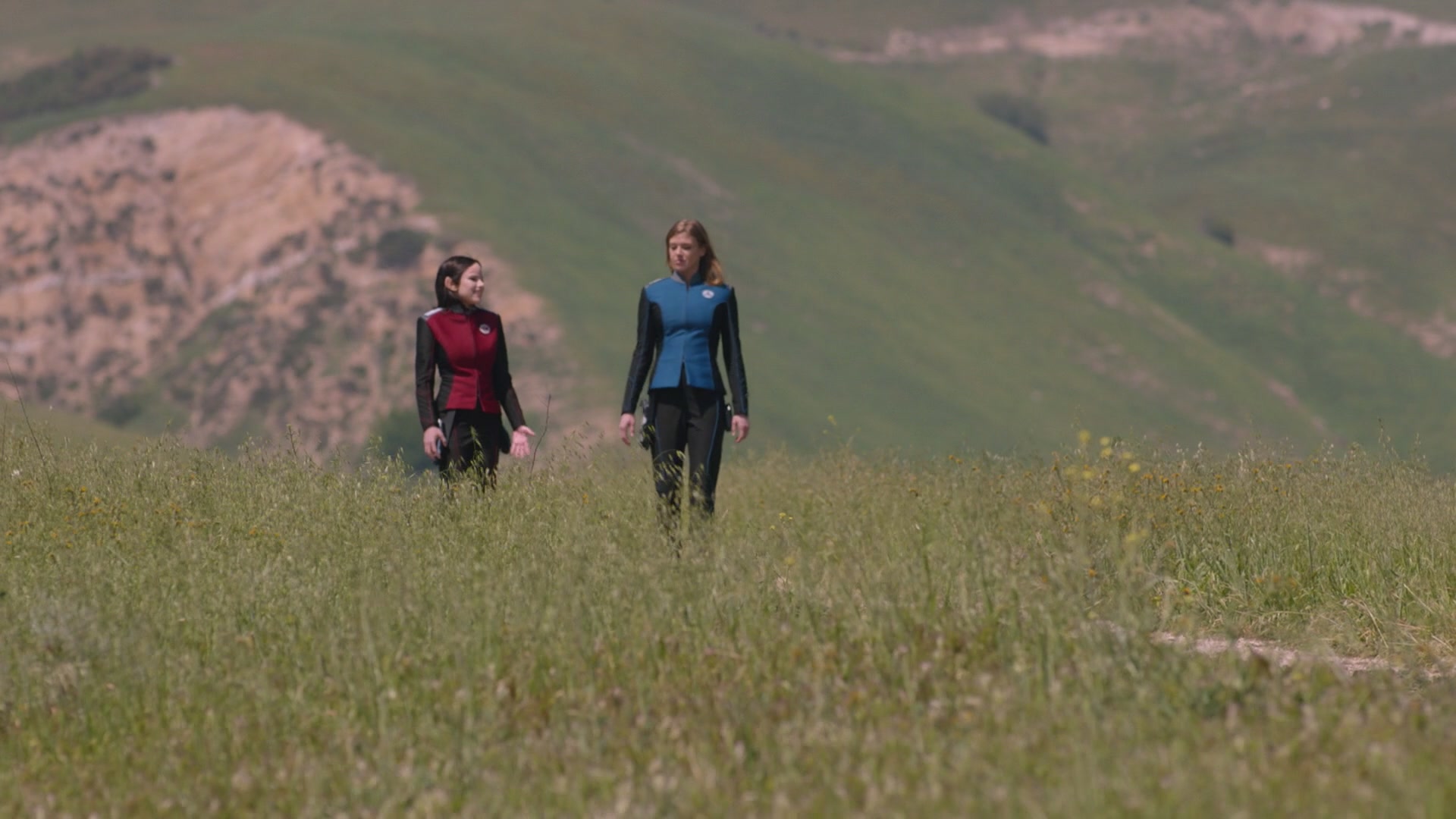 iHeartHalston_HalstonSageNet_TheOrville1x04Screencaps_161.jpg