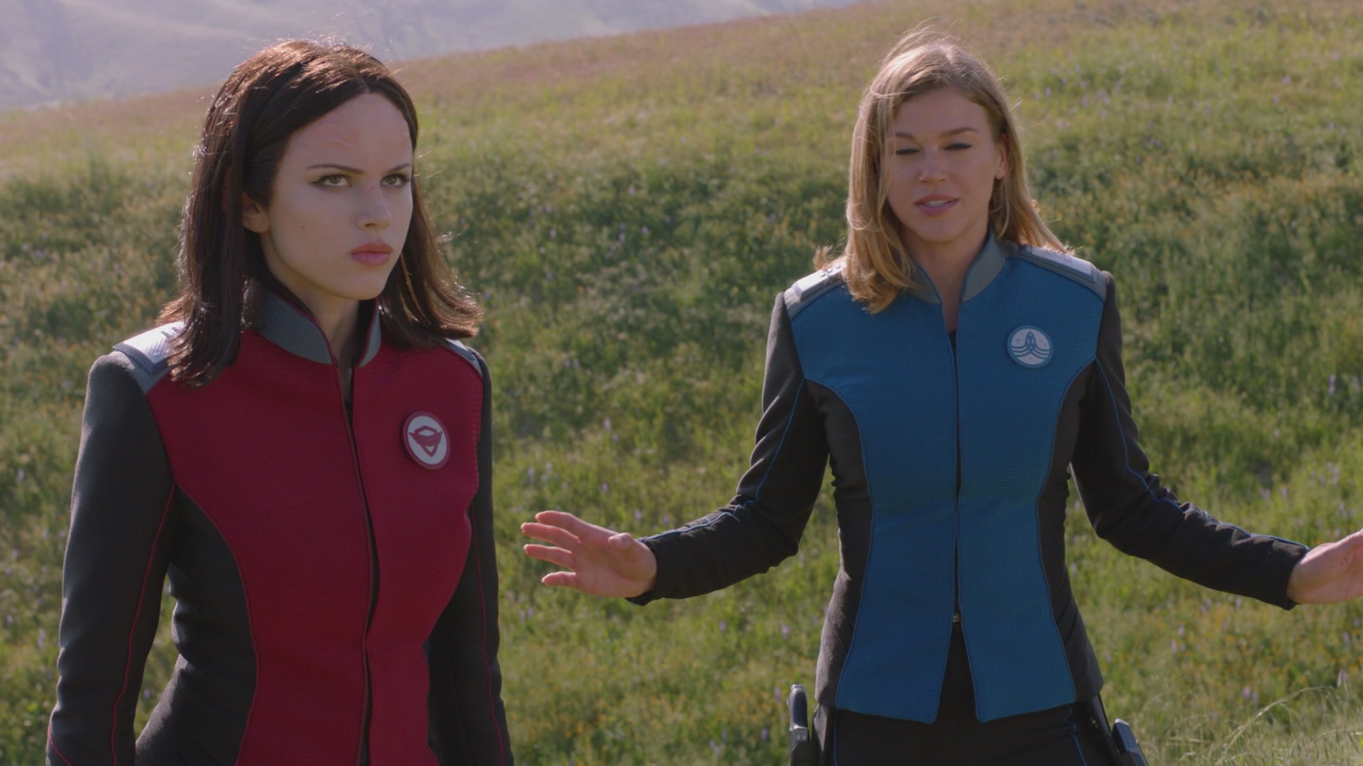 iHeartHalston_HalstonSageNet_TheOrville1x04Screencaps_215.jpg