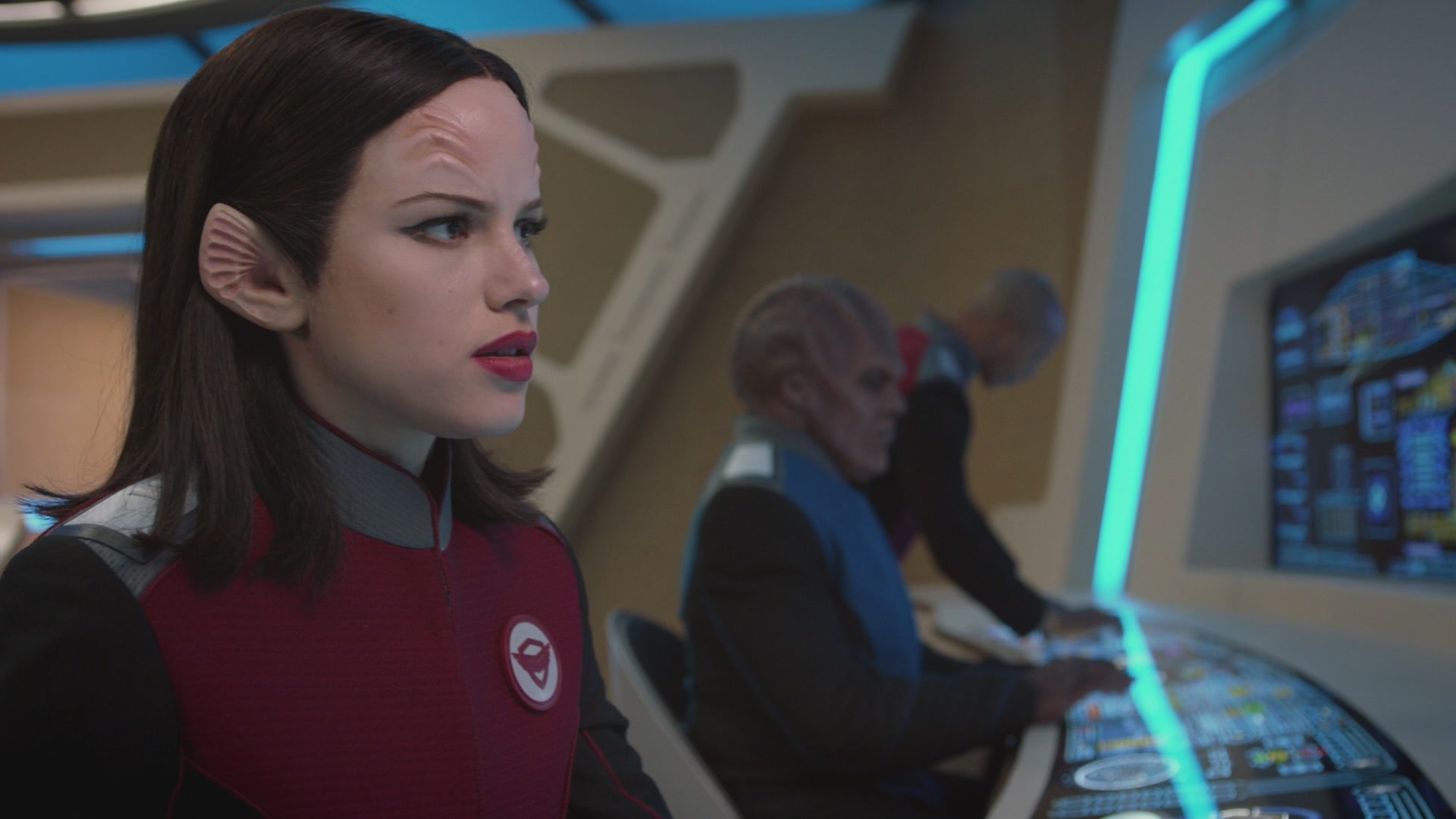 iHeartHalston_HalstonSageNet_TheOrville1x05Screencaps_004.jpg