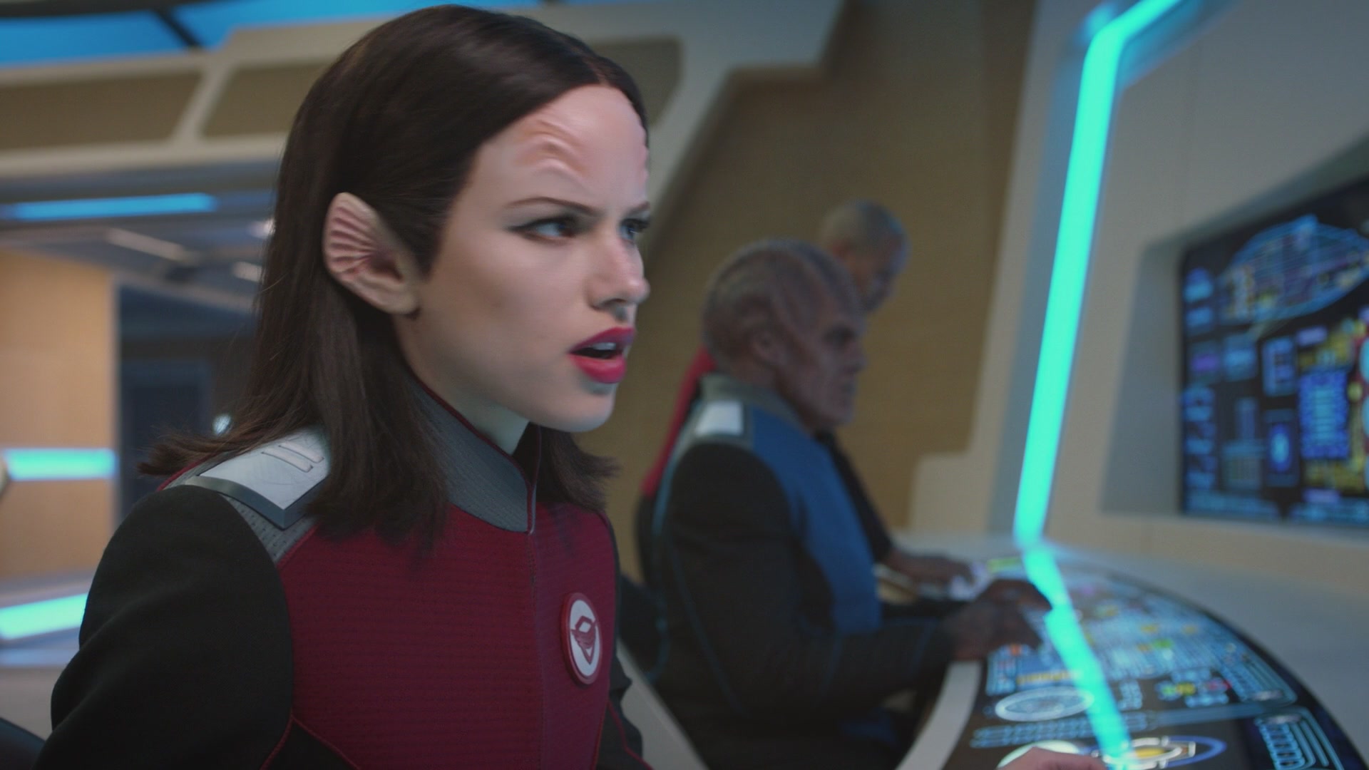 iHeartHalston_HalstonSageNet_TheOrville1x05Screencaps_011.jpg