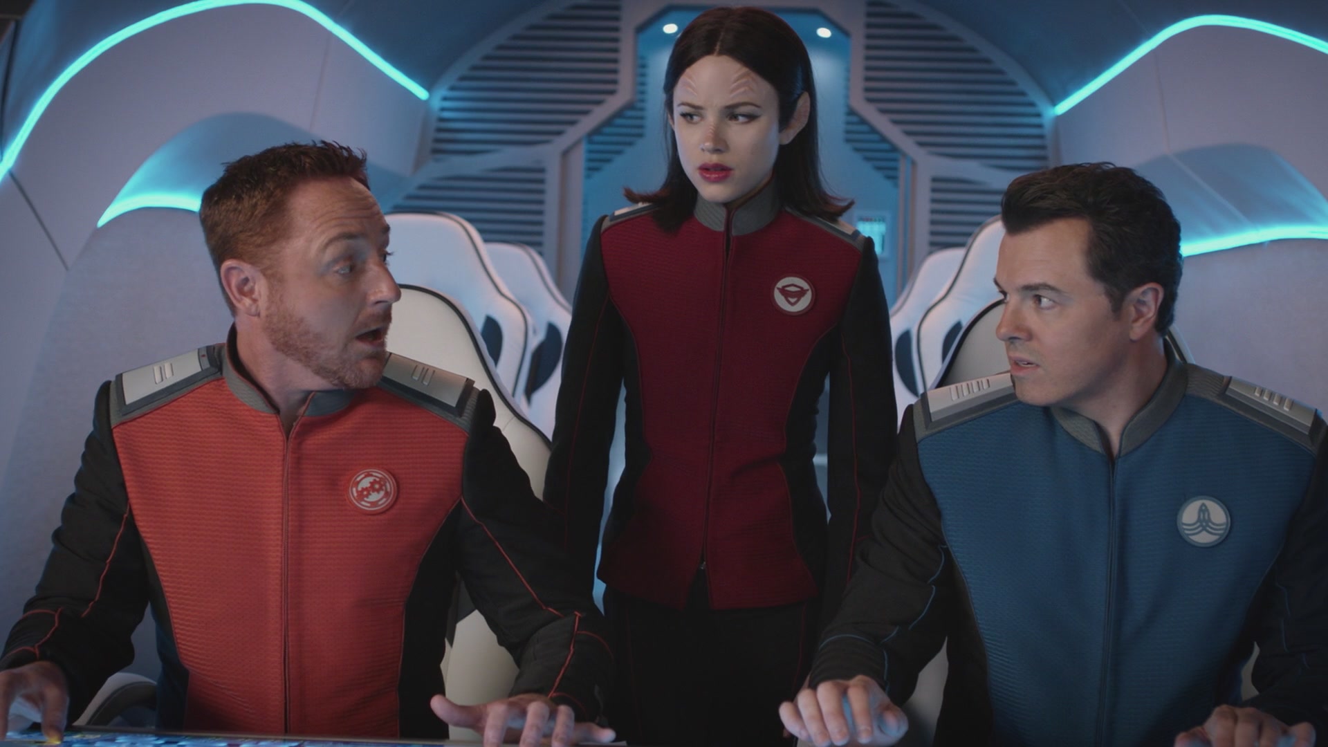 iHeartHalston_HalstonSageNet_TheOrville1x05Screencaps_024.jpg