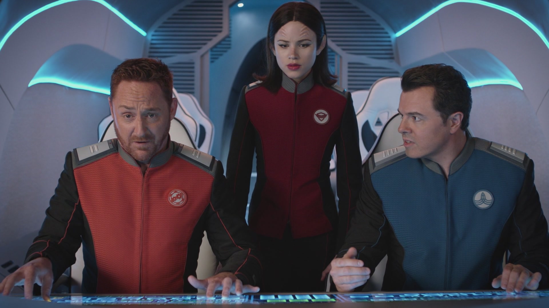 iHeartHalston_HalstonSageNet_TheOrville1x05Screencaps_029.jpg