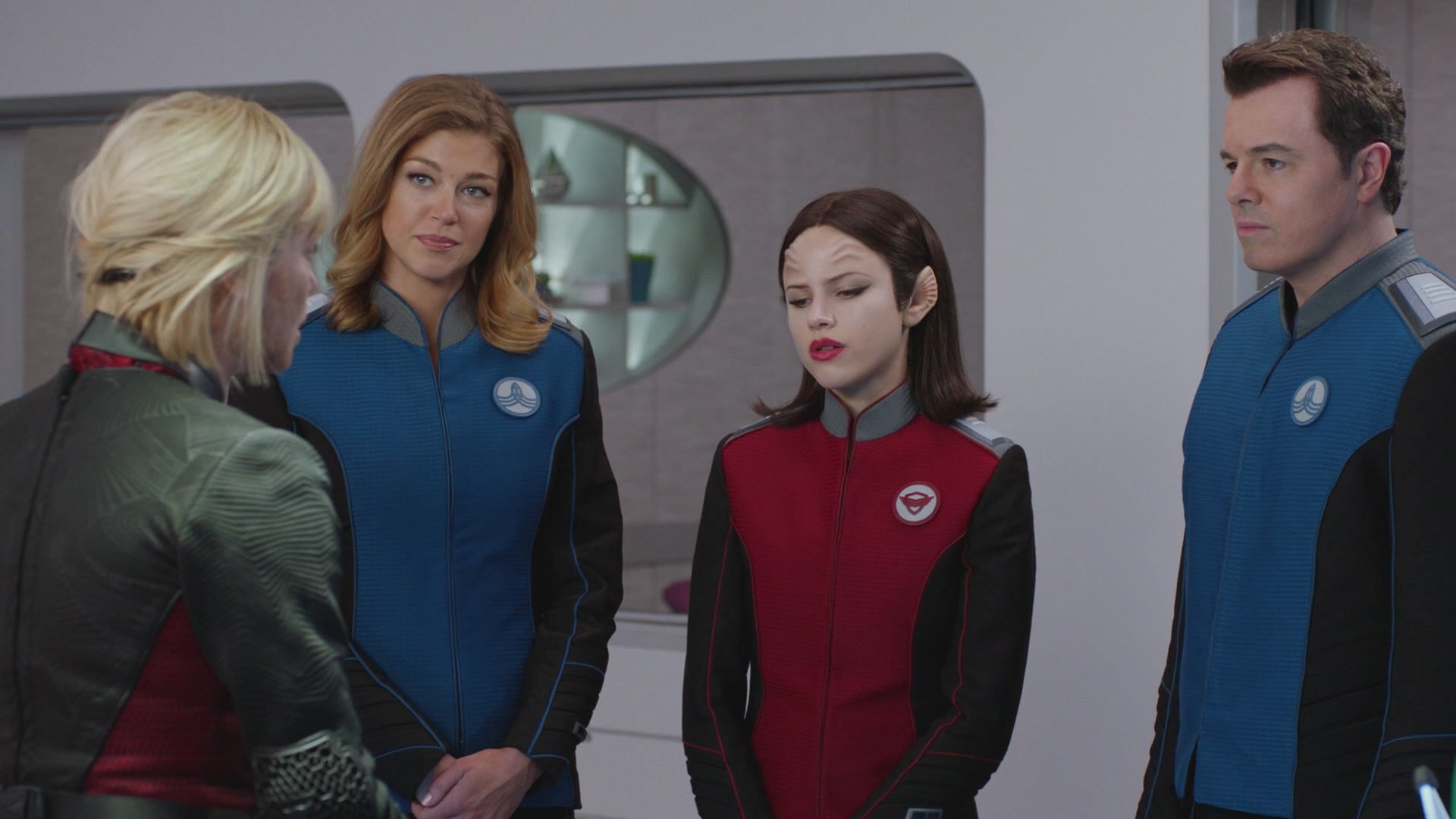 iHeartHalston_HalstonSageNet_TheOrville1x05Screencaps_066.jpg