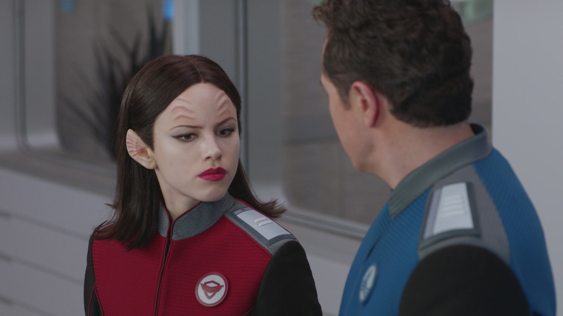 iHeartHalston_HalstonSageNet_TheOrville1x05Screencaps_079.jpg