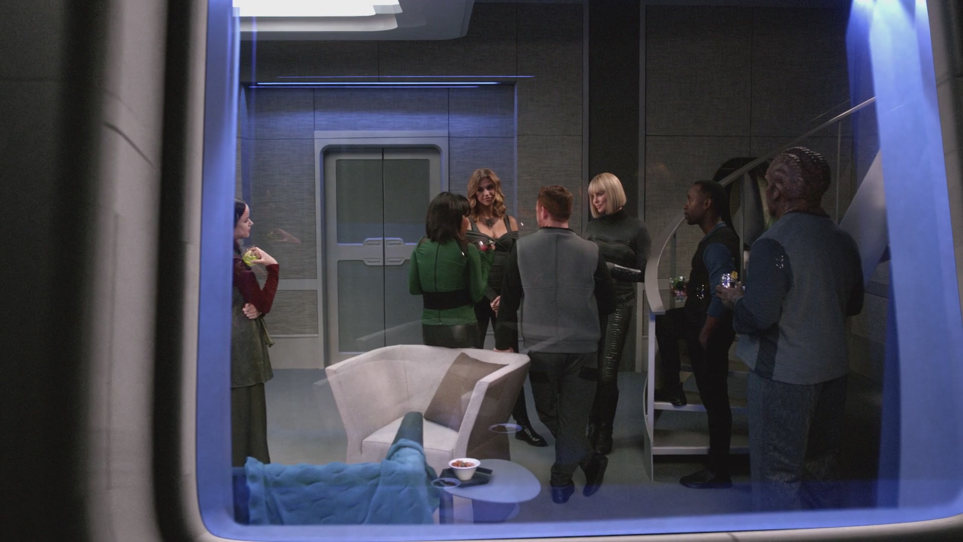 iHeartHalston_HalstonSageNet_TheOrville1x05Screencaps_097.jpg