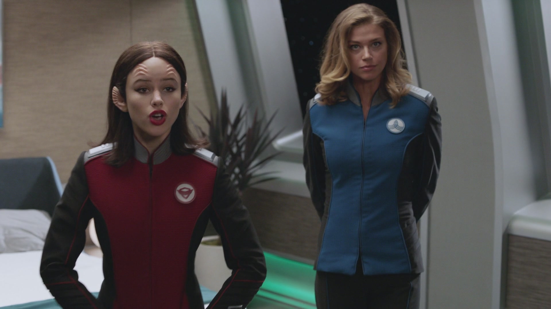 iHeartHalston_HalstonSageNet_TheOrville1x05Screencaps_183.jpg