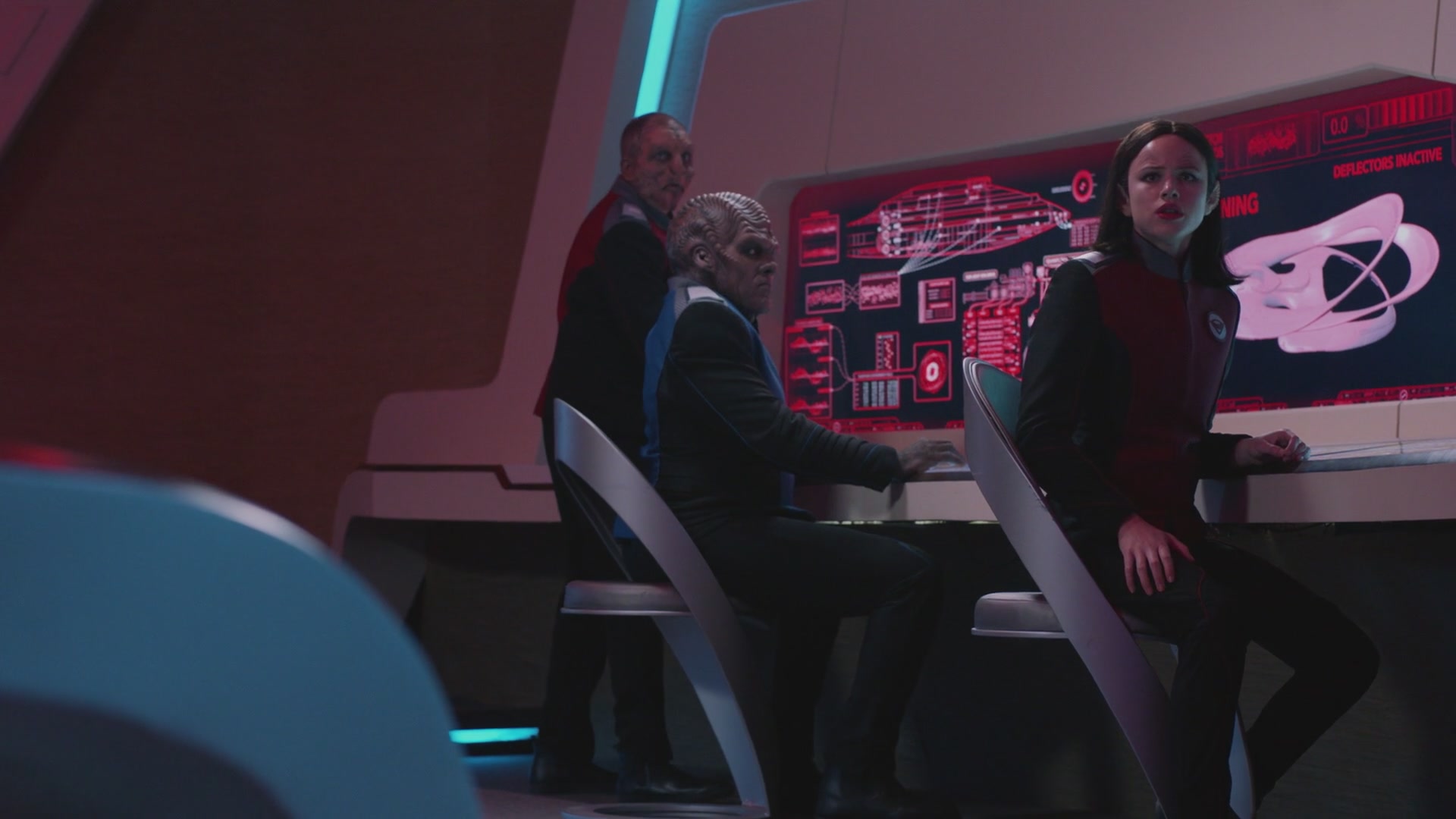 iHeartHalston_HalstonSageNet_TheOrville1x05Screencaps_226.jpg