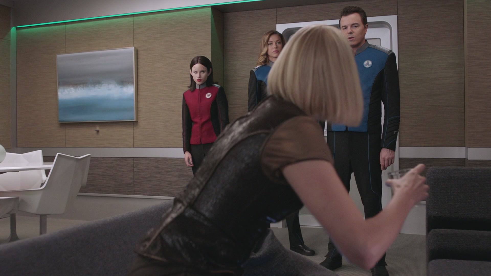 iHeartHalston_HalstonSageNet_TheOrville1x05Screencaps_240.jpg