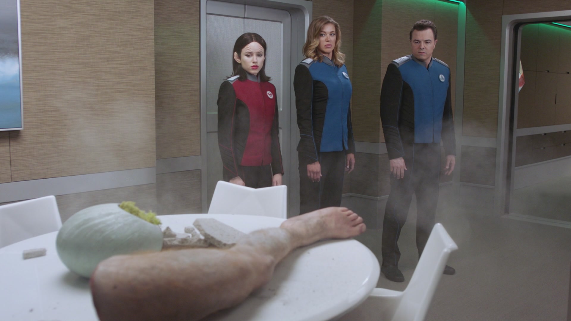 iHeartHalston_HalstonSageNet_TheOrville1x05Screencaps_264.jpg