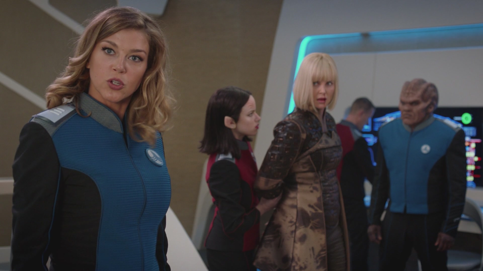 iHeartHalston_HalstonSageNet_TheOrville1x05Screencaps_324.jpg