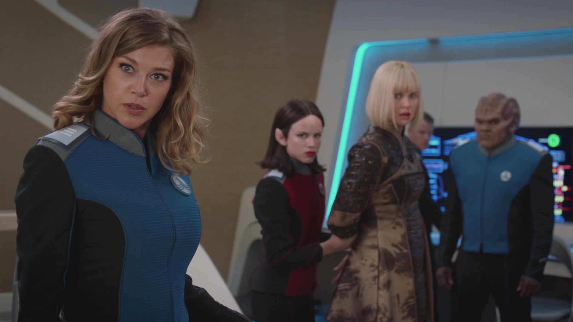 iHeartHalston_HalstonSageNet_TheOrville1x05Screencaps_326.jpg