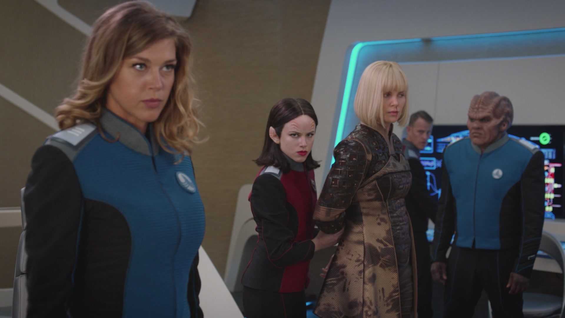 iHeartHalston_HalstonSageNet_TheOrville1x05Screencaps_329.jpg