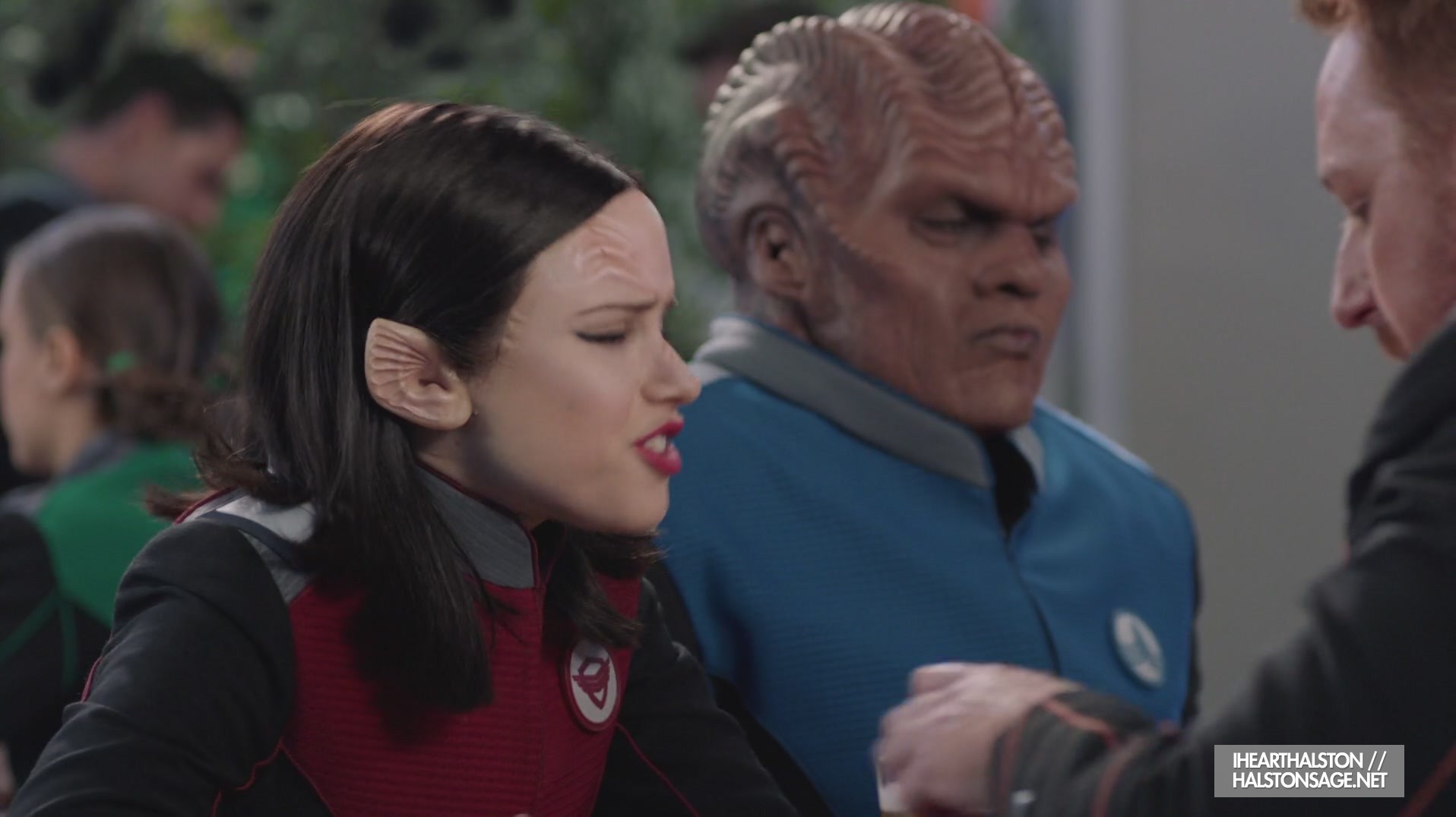 iHeartHalston_HalstonSageNet_TheOrville1x06Screencaps_001.jpg