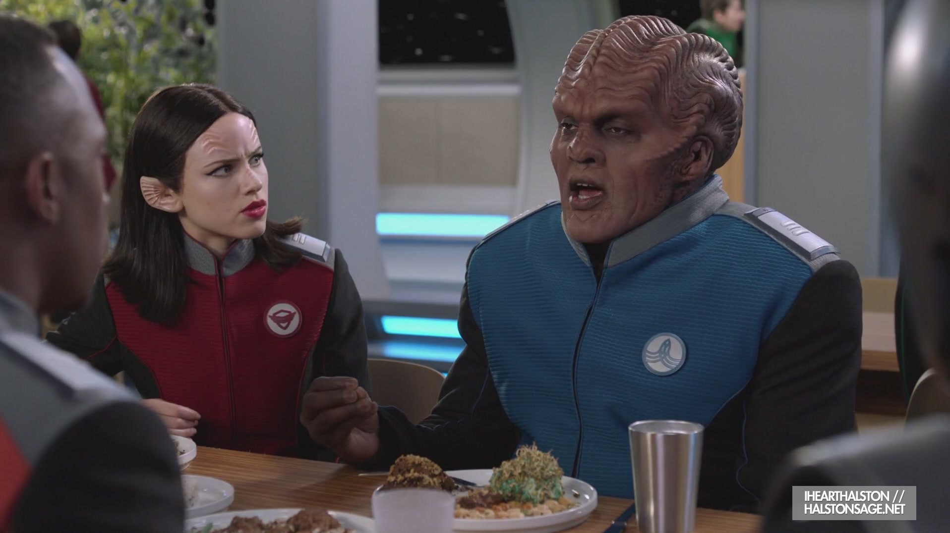 iHeartHalston_HalstonSageNet_TheOrville1x06Screencaps_036.jpg