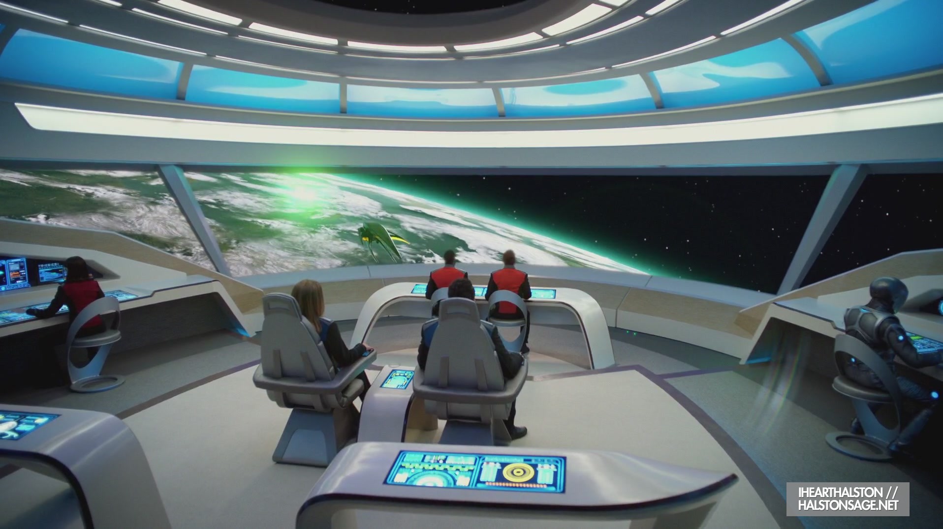 iHeartHalston_HalstonSageNet_TheOrville1x06Screencaps_071.jpg