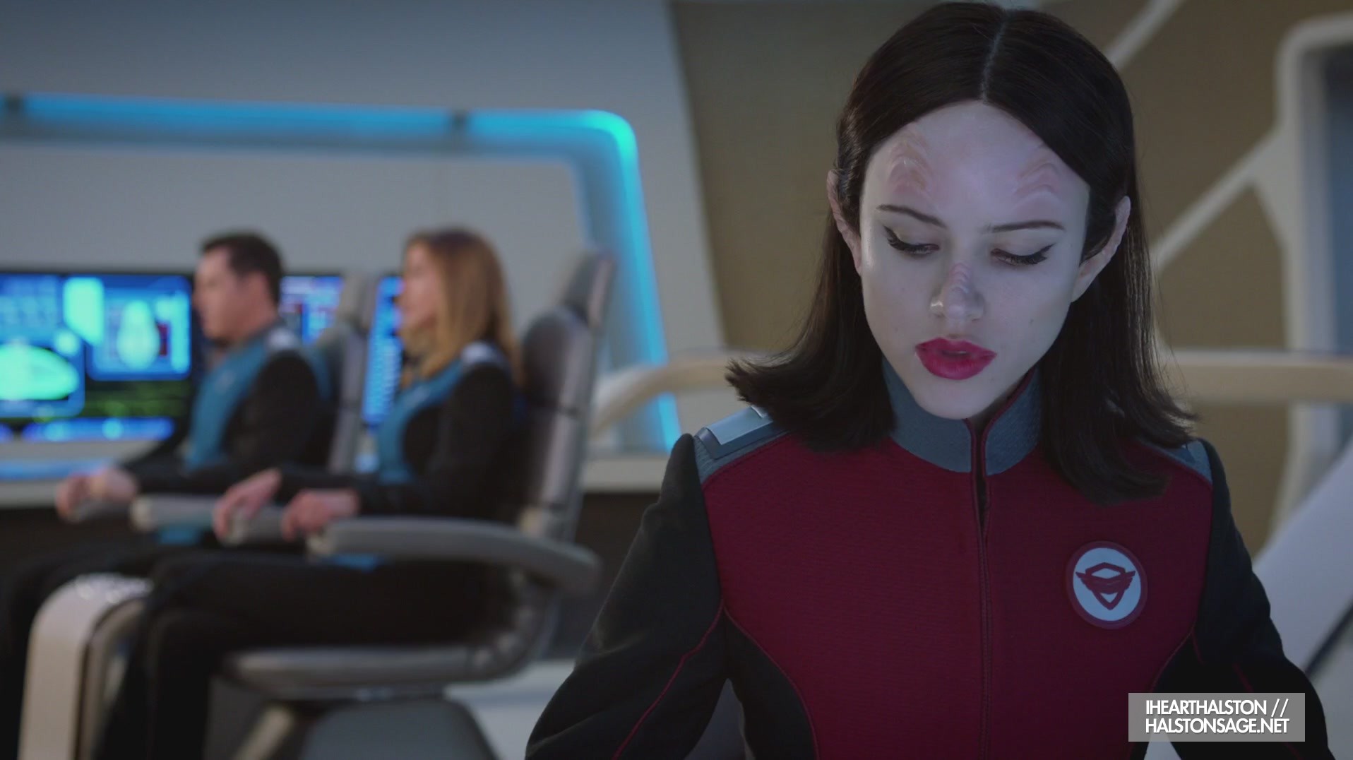 iHeartHalston_HalstonSageNet_TheOrville1x06Screencaps_073.jpg