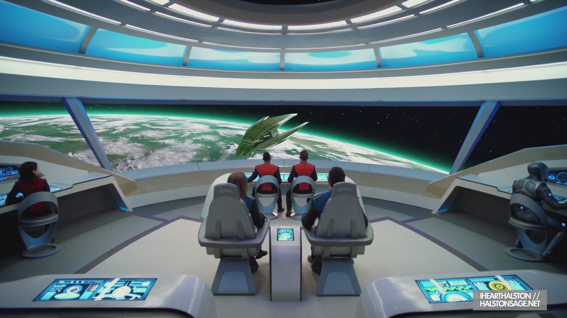 iHeartHalston_HalstonSageNet_TheOrville1x06Screencaps_084.jpg