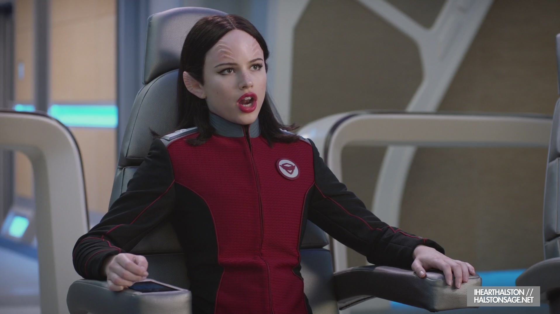 iHeartHalston_HalstonSageNet_TheOrville1x06Screencaps_108.jpg