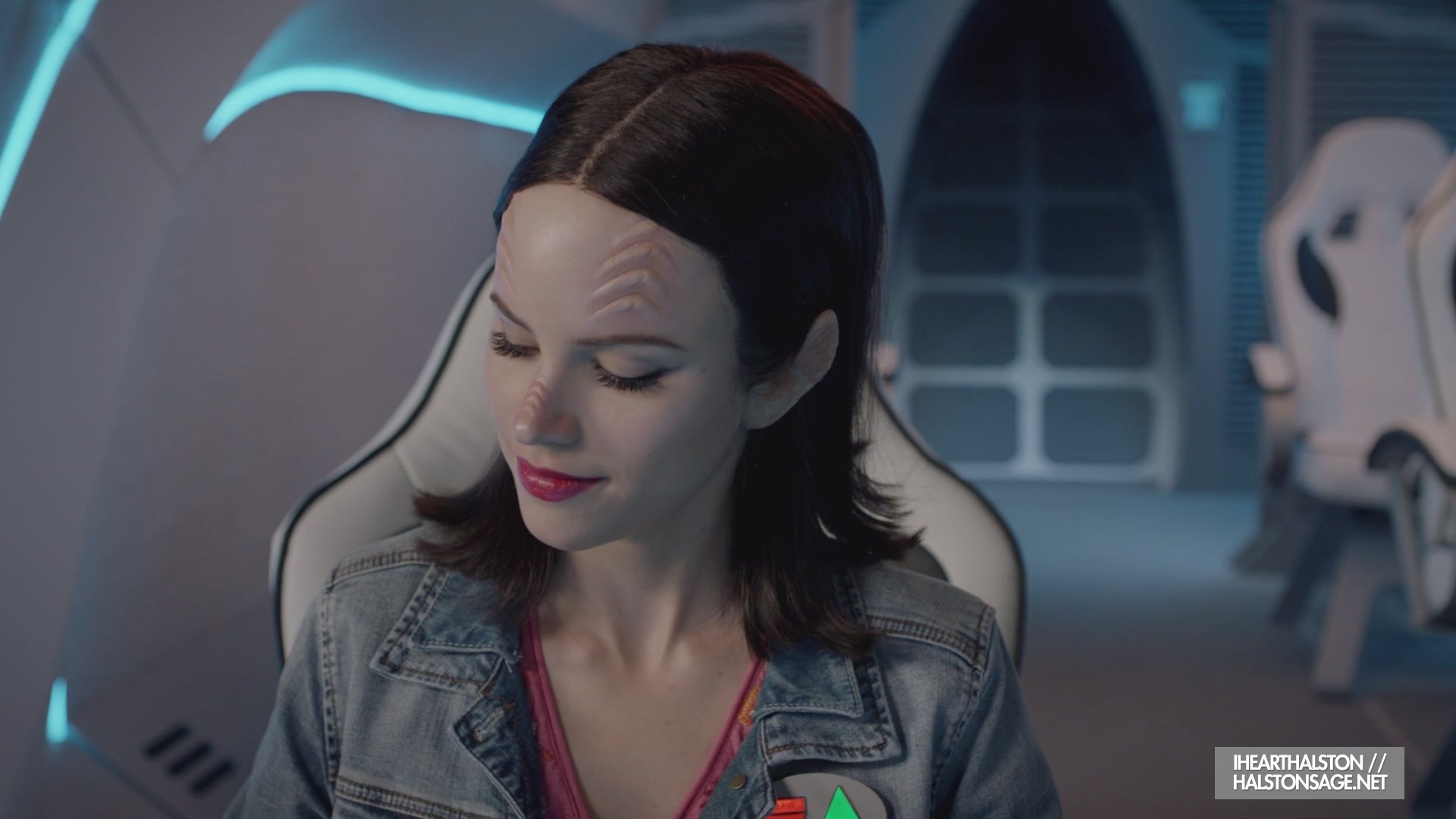 iHeartHalston_HalstonSageNet_TheOrville1x07Screencaps_336.jpg