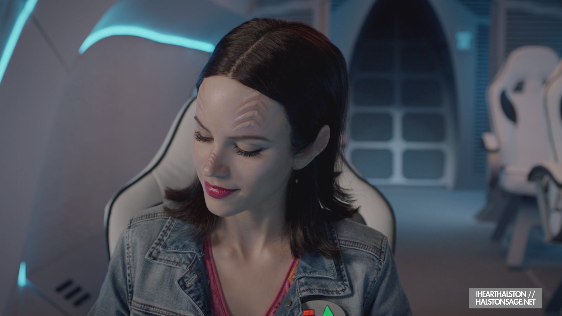 iHeartHalston_HalstonSageNet_TheOrville1x07Screencaps_337.jpg