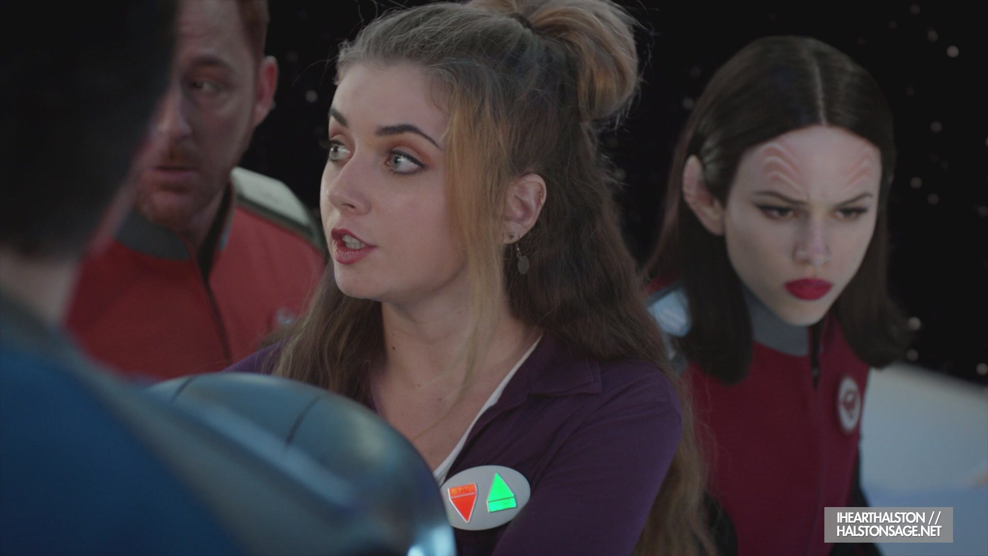 iHeartHalston_HalstonSageNet_TheOrville1x07Screencaps_395.jpg