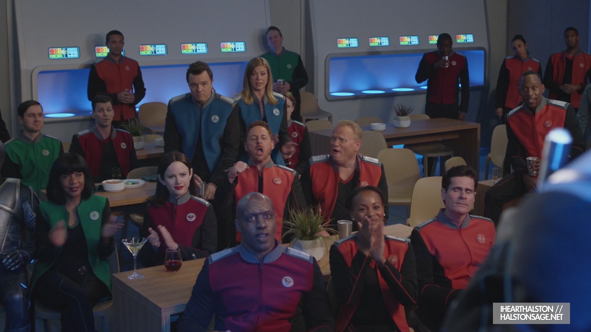 iHeartHalston_HalstonSageNet_TheOrville1x09Screencaps_014.jpg