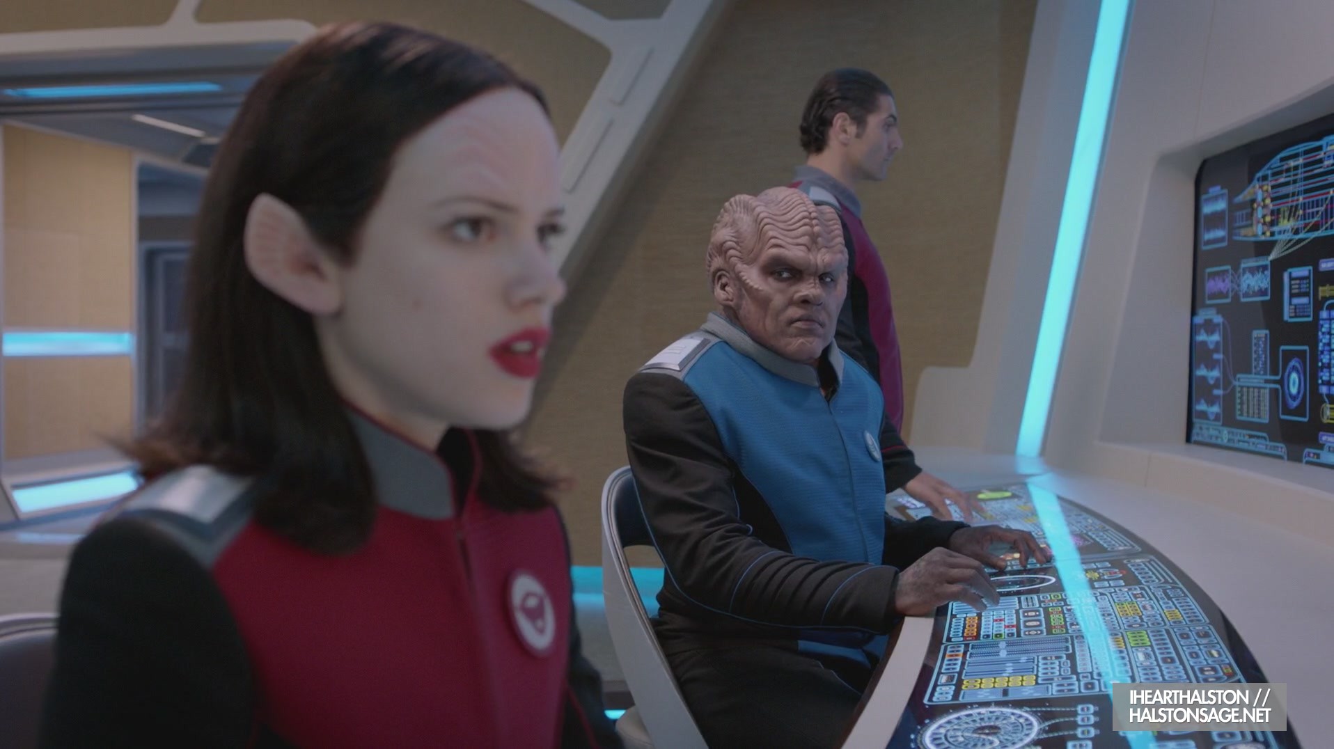 iHeartHalston_HalstonSageNet_TheOrville1x09Screencaps_042.jpg