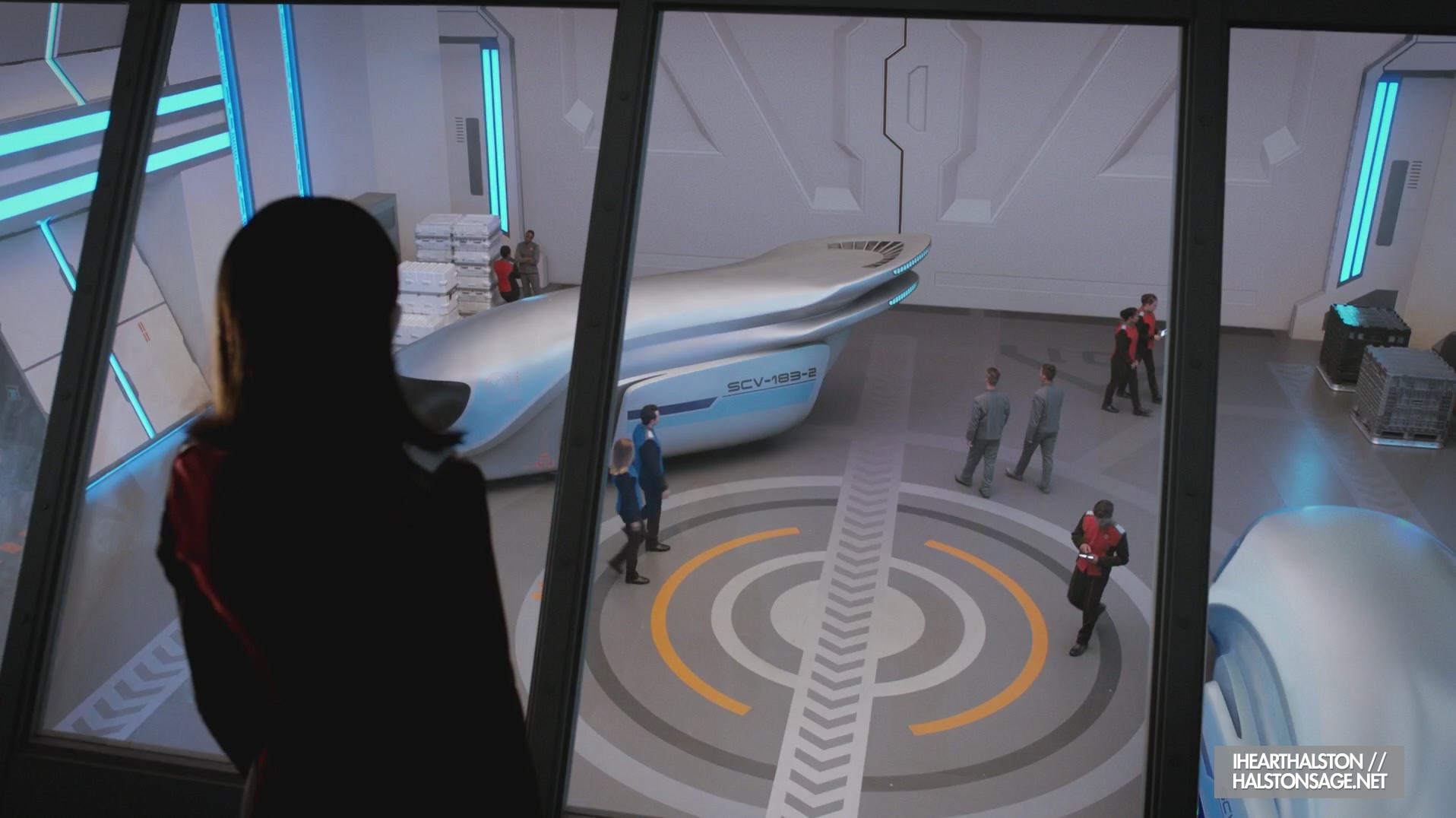 iHeartHalston_HalstonSageNet_TheOrville1x09Screencaps_058.jpg