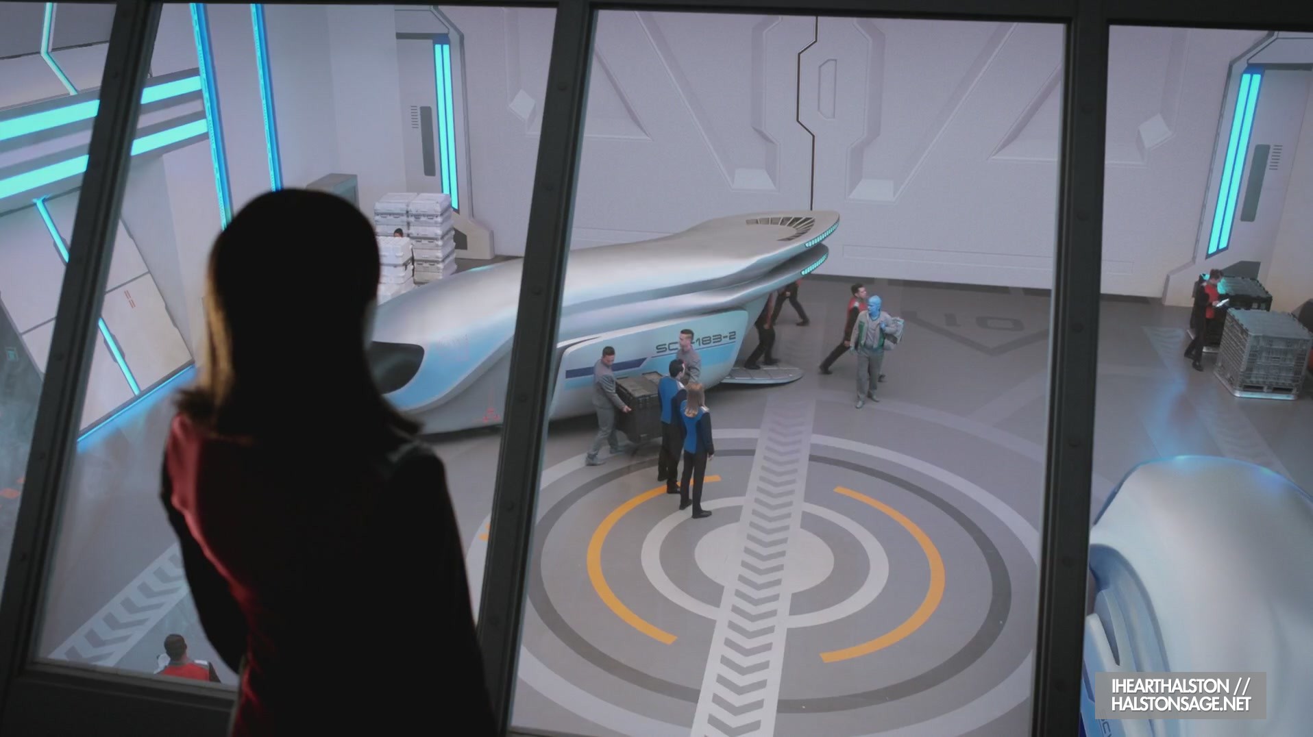 iHeartHalston_HalstonSageNet_TheOrville1x09Screencaps_075.jpg