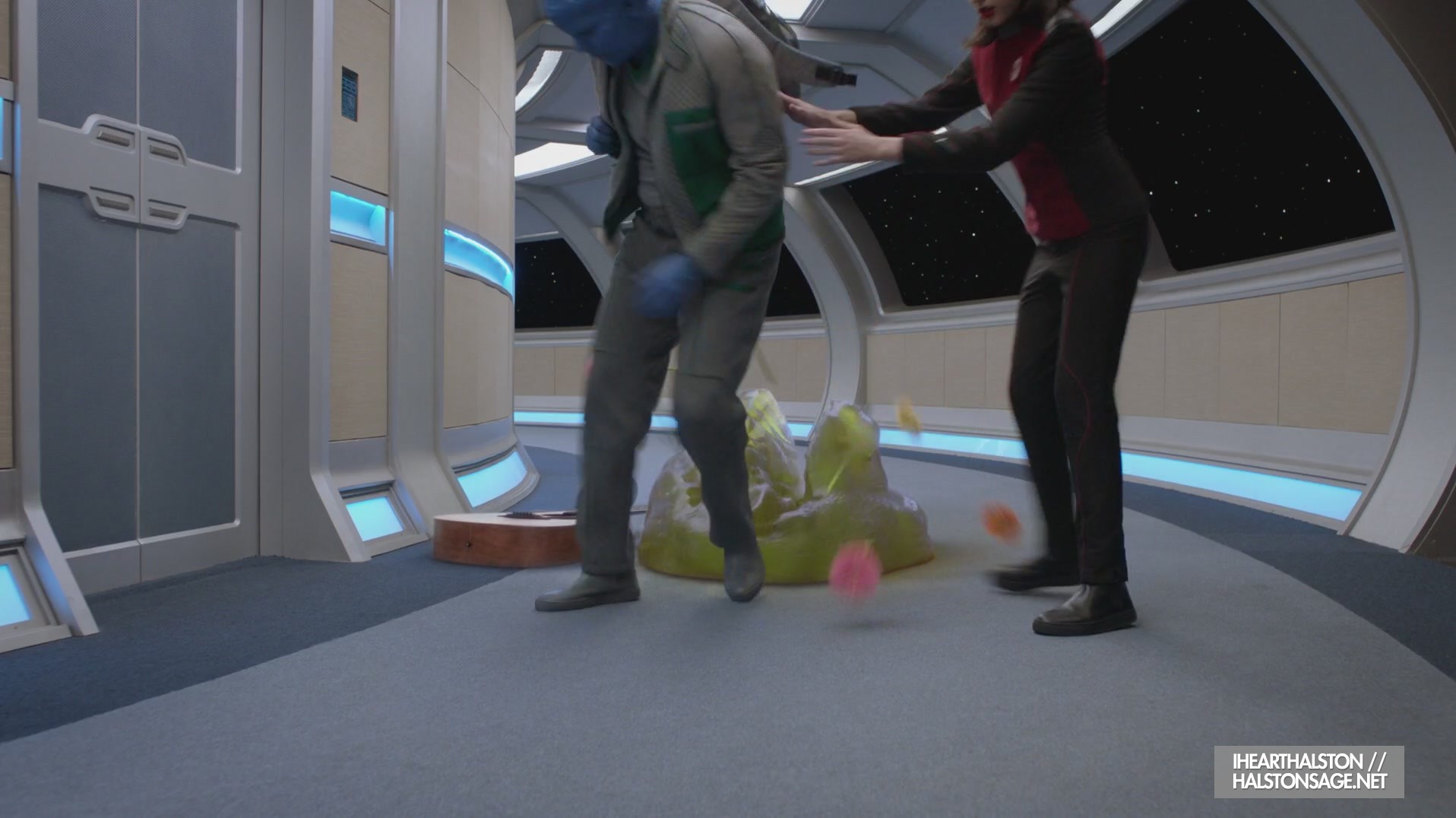 iHeartHalston_HalstonSageNet_TheOrville1x09Screencaps_101.jpg