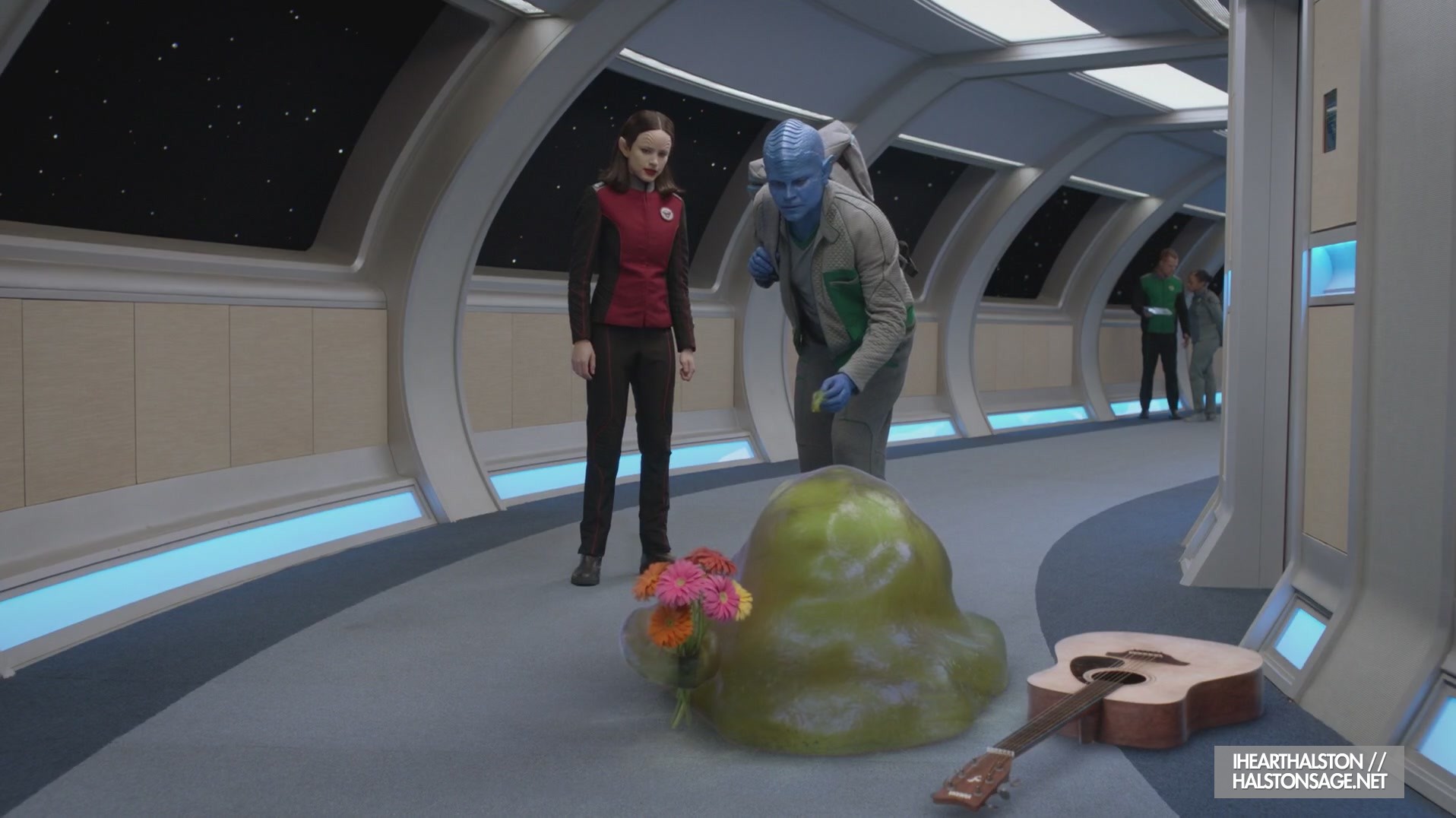 iHeartHalston_HalstonSageNet_TheOrville1x09Screencaps_115.jpg