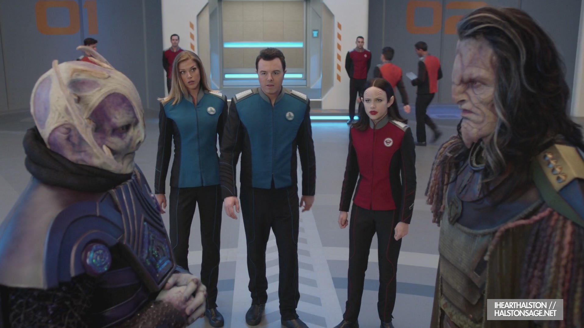 iHeartHalston_HalstonSageNet_TheOrville1x09Screencaps_122.jpg