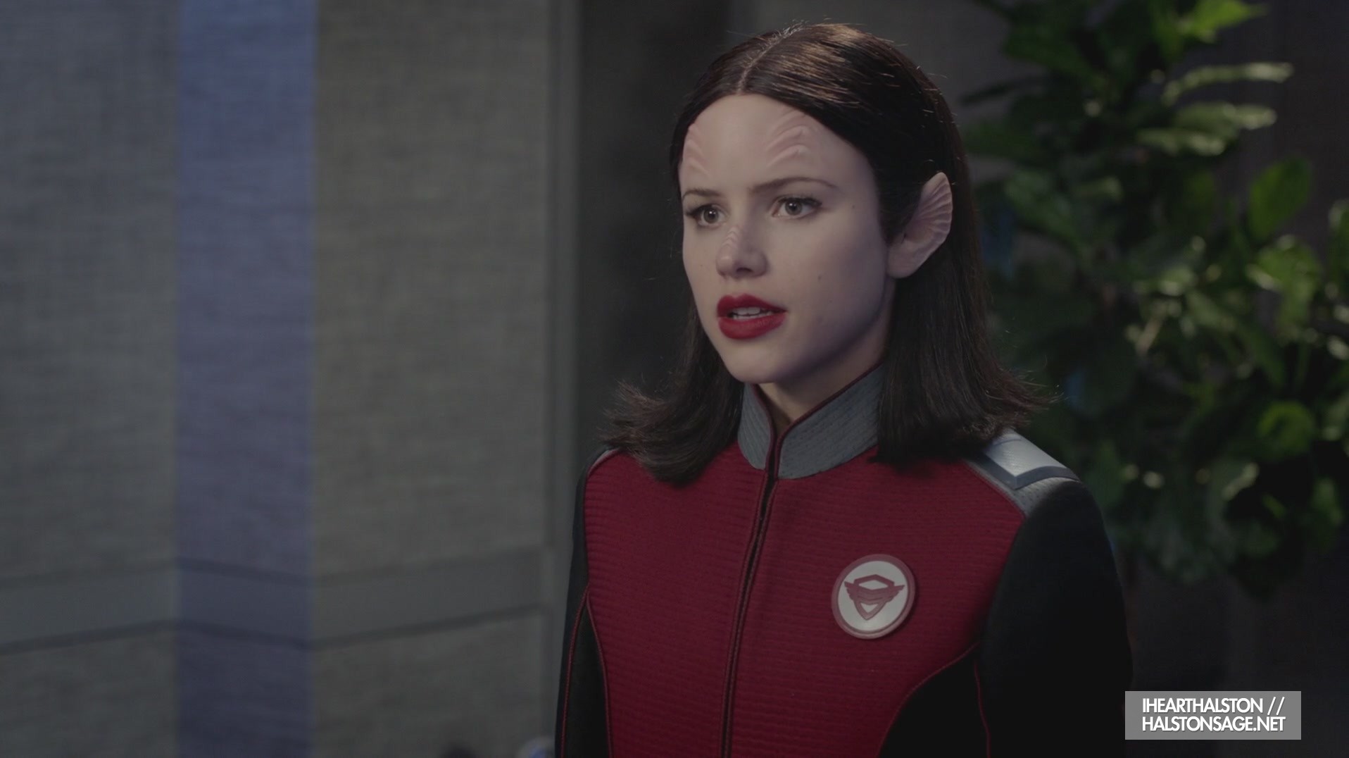 iHeartHalston_HalstonSageNet_TheOrville1x09Screencaps_138.jpg