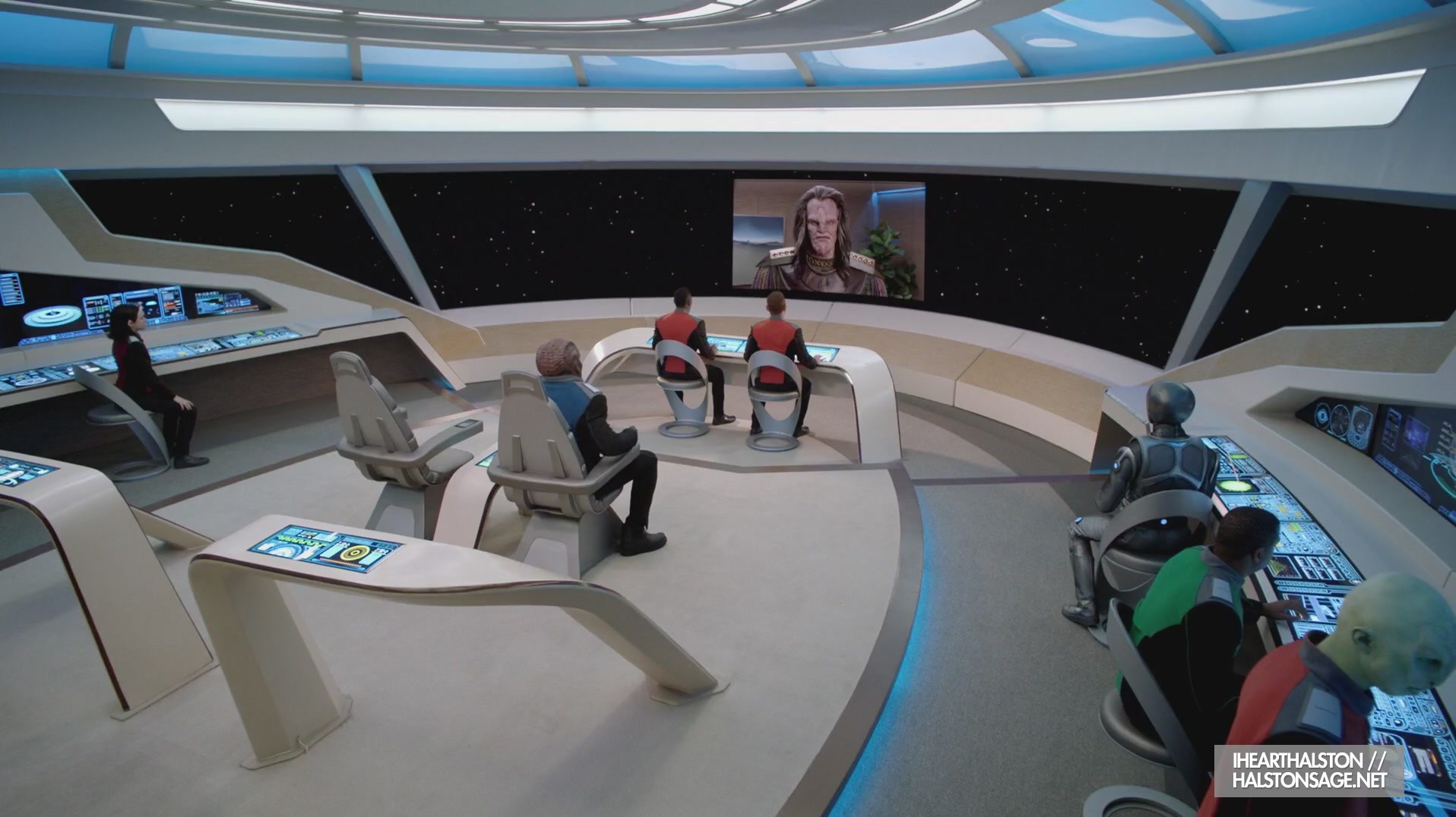 iHeartHalston_HalstonSageNet_TheOrville1x09Screencaps_175.jpg