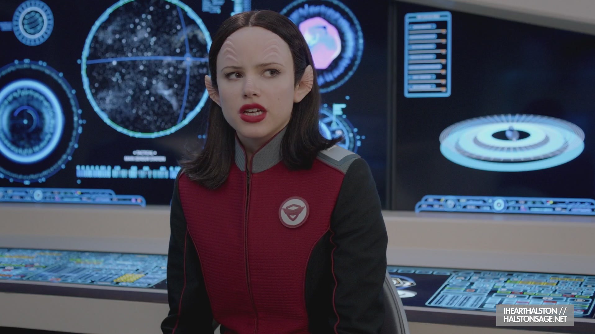 iHeartHalston_HalstonSageNet_TheOrville1x09Screencaps_179.jpg