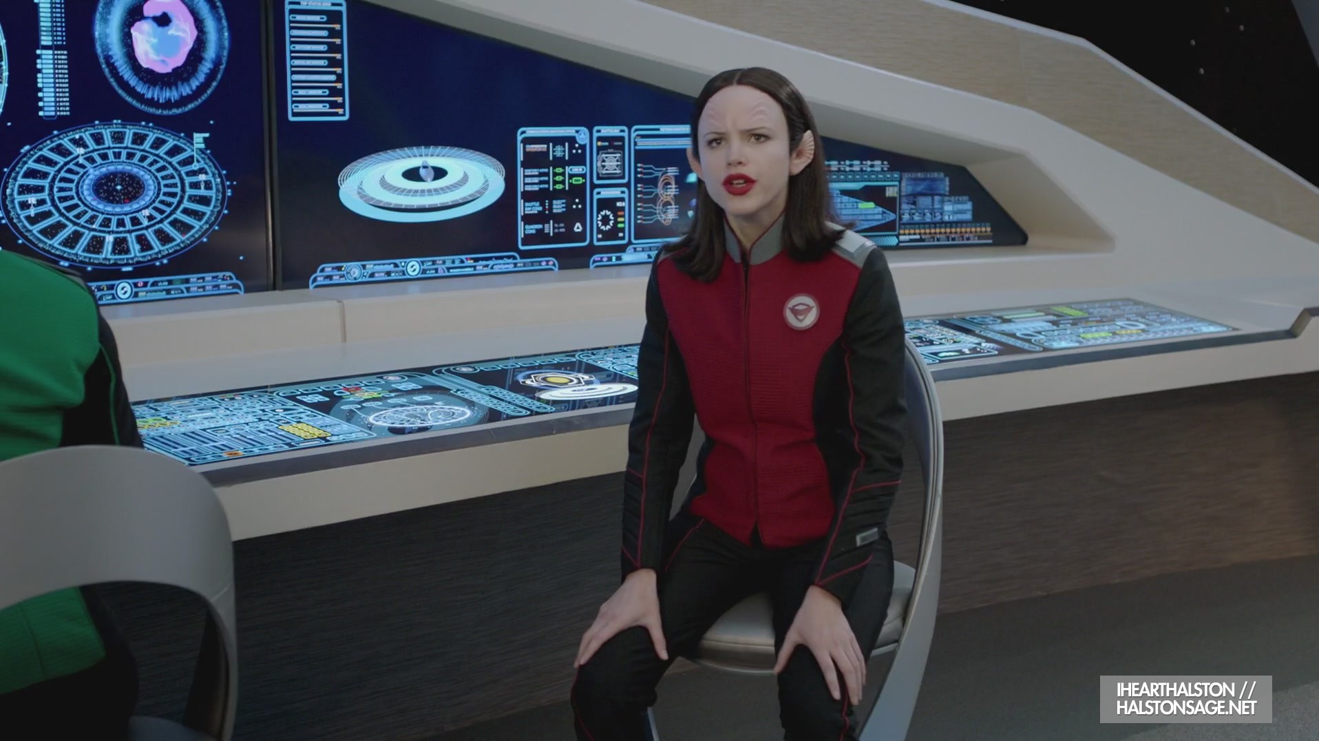 iHeartHalston_HalstonSageNet_TheOrville1x09Screencaps_188.jpg