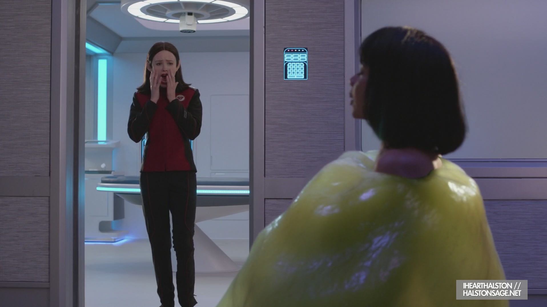 iHeartHalston_HalstonSageNet_TheOrville1x09Screencaps_206.jpg