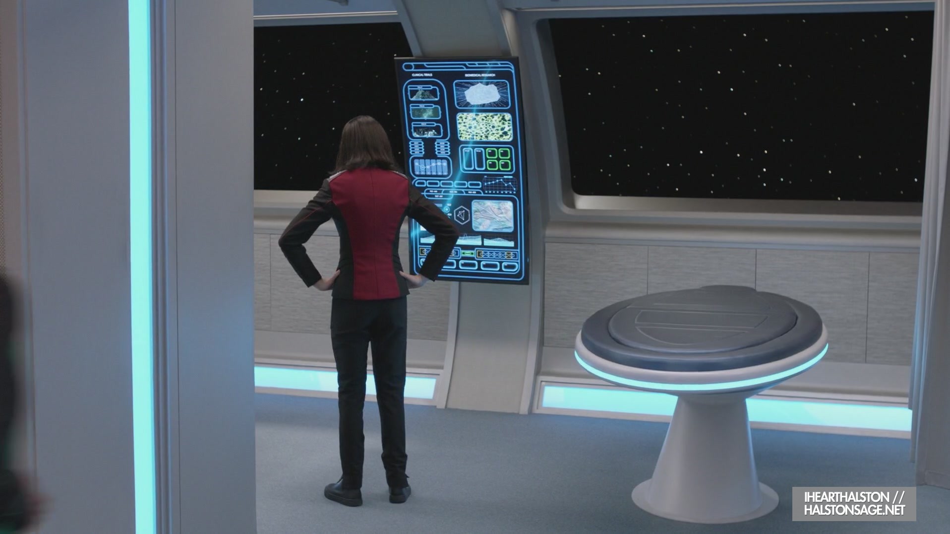 iHeartHalston_HalstonSageNet_TheOrville1x09Screencaps_212.jpg