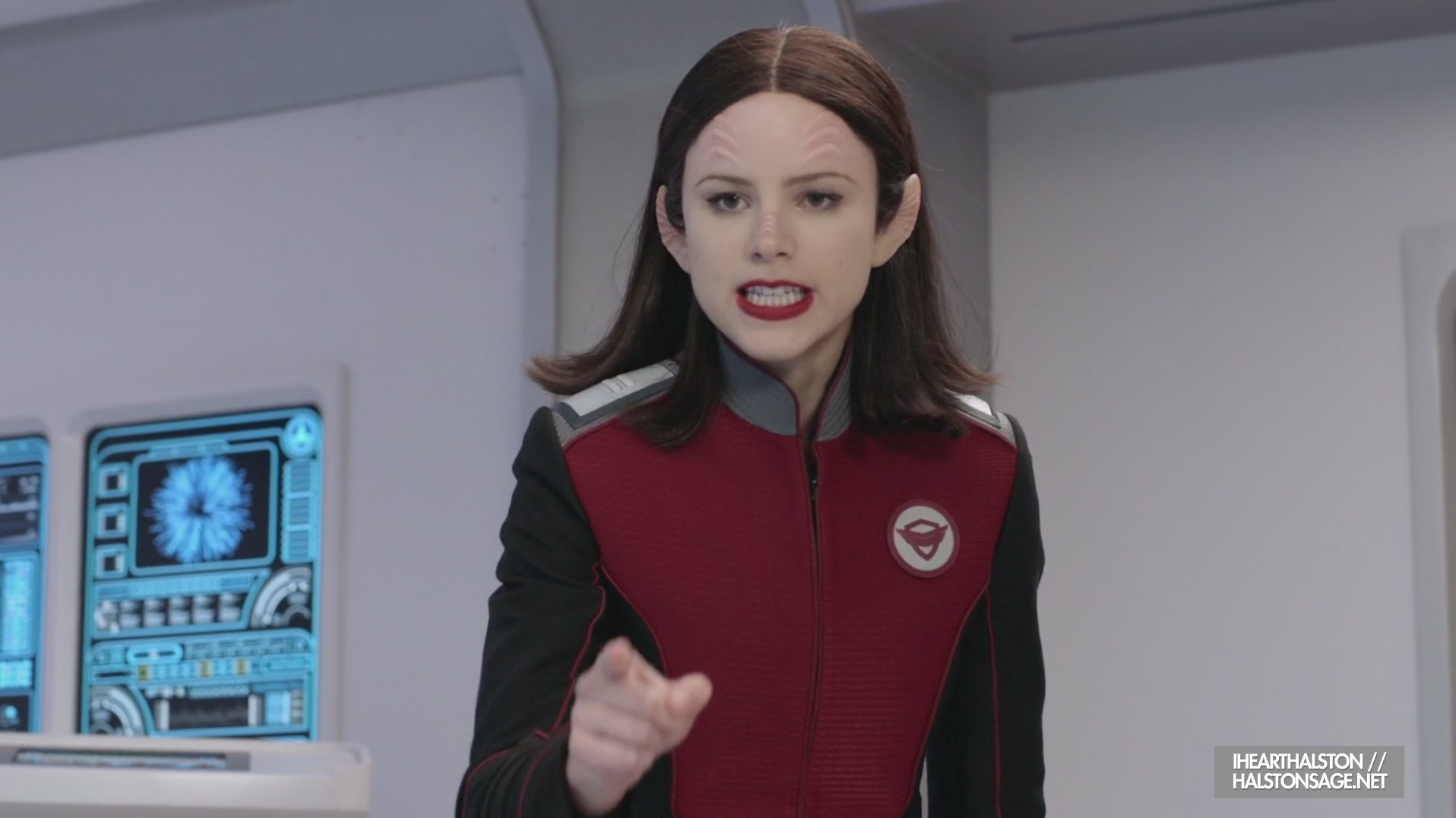 iHeartHalston_HalstonSageNet_TheOrville1x09Screencaps_242.jpg