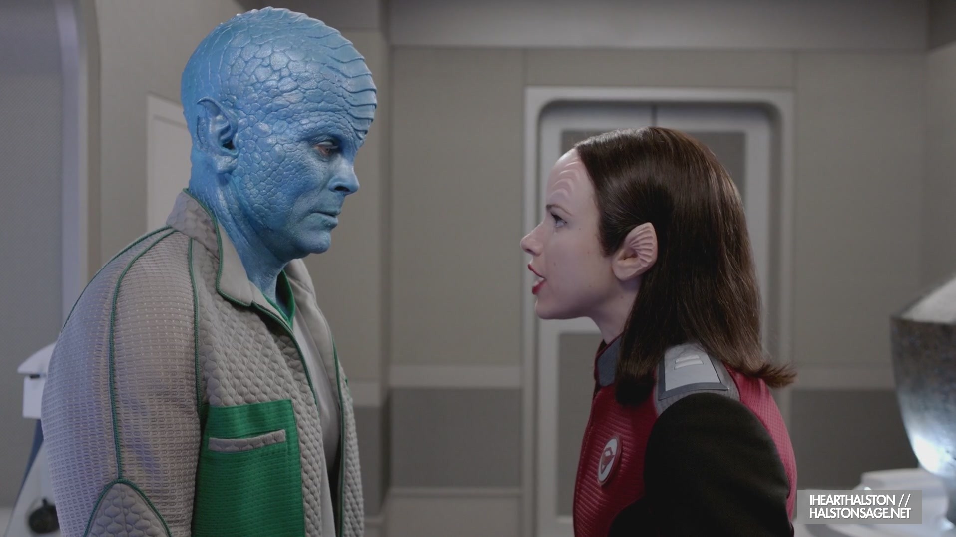 iHeartHalston_HalstonSageNet_TheOrville1x09Screencaps_273.jpg