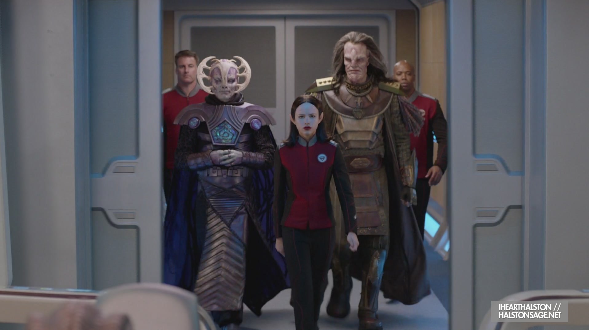 iHeartHalston_HalstonSageNet_TheOrville1x09Screencaps_321.jpg