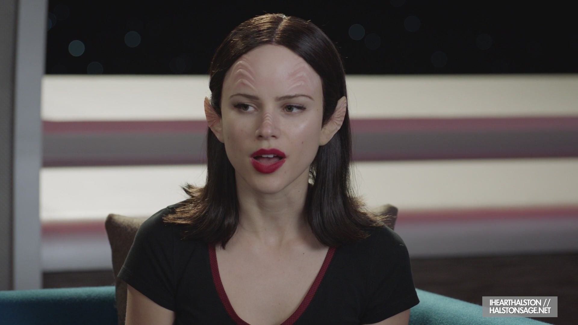 iHeartHalston_HalstonSageNet_TheOrville1x10Screencaps_1111.jpg