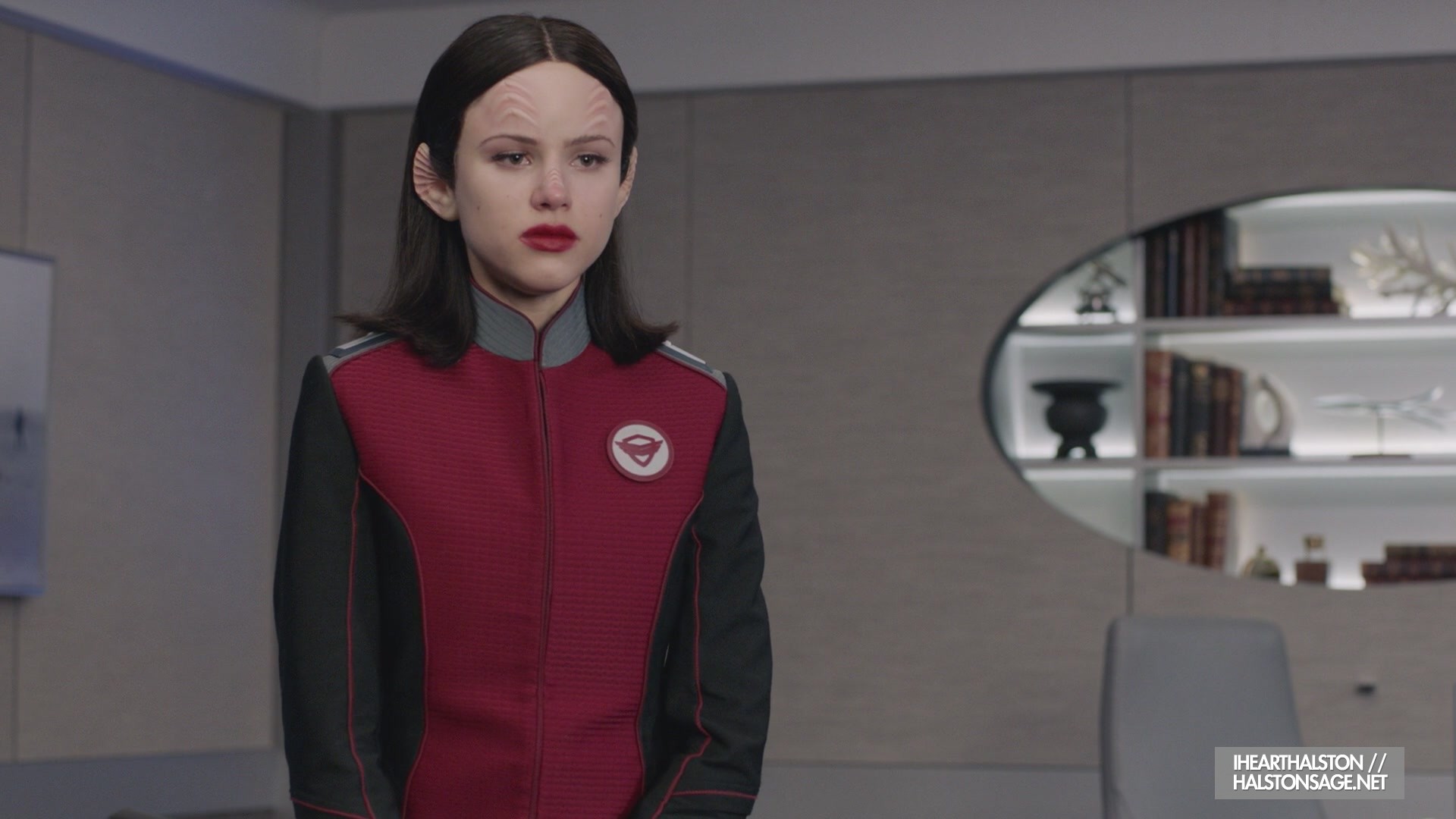 iHeartHalston_HalstonSageNet_TheOrville1x10Screencaps_183.jpg